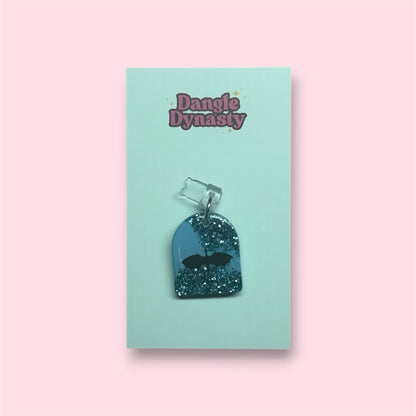 DRAGON Kindle Charm - Lightning