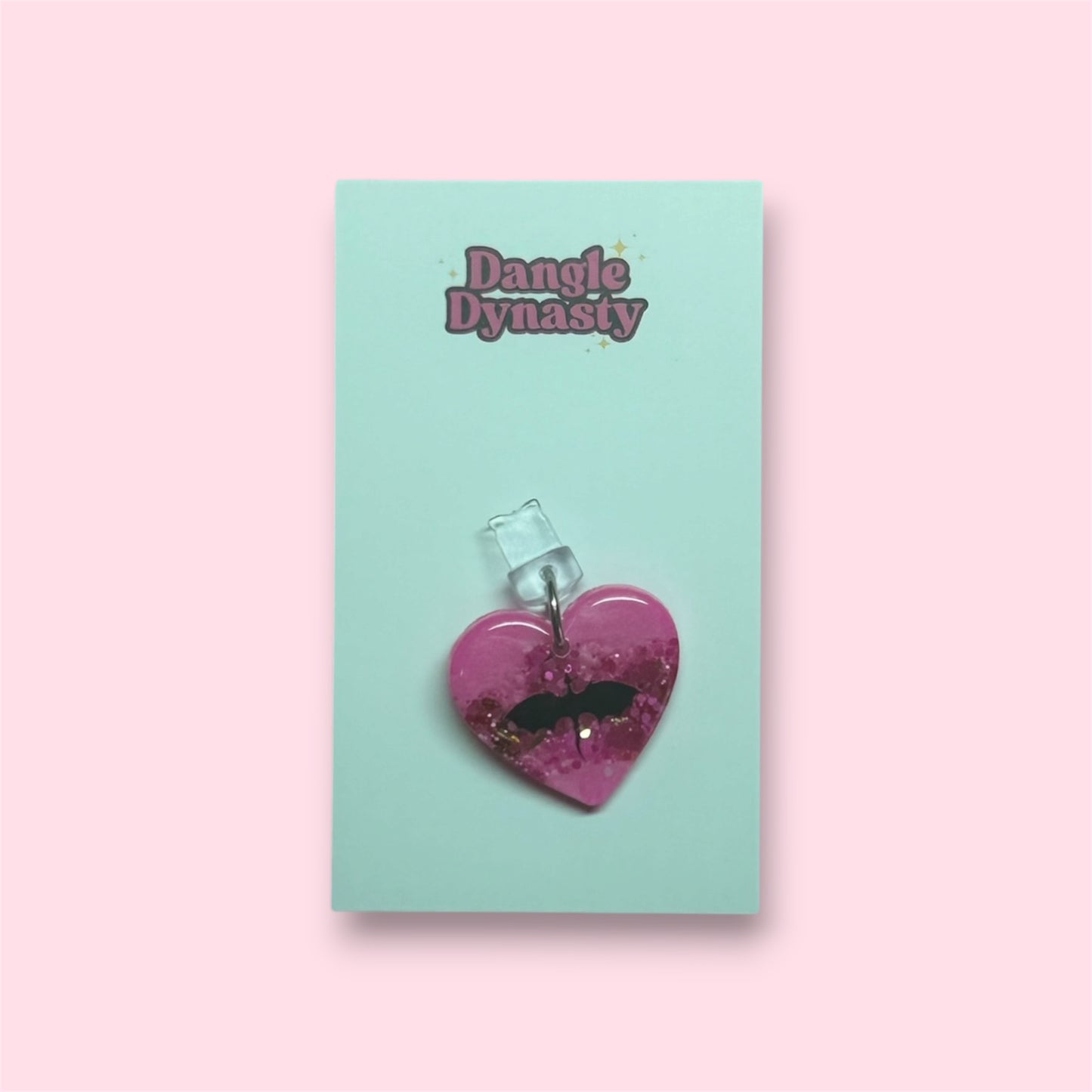 DRAGON Kindle Charm - Lightning