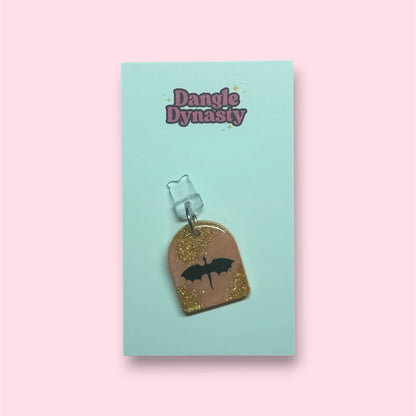 DRAGON Kindle Charm - Lightning